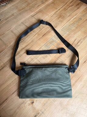 Alpaka Zip Pouch Max V2